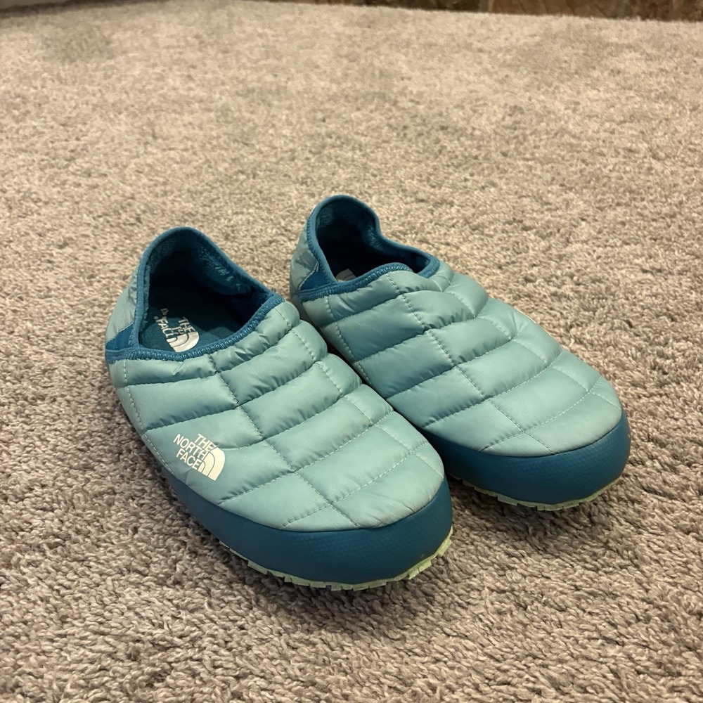 The North Face Thermoball Traction Mule V Womens Sz 11 Teal Insulated Slippers